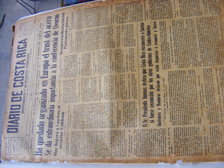 biblioteca 244 copy.jpg